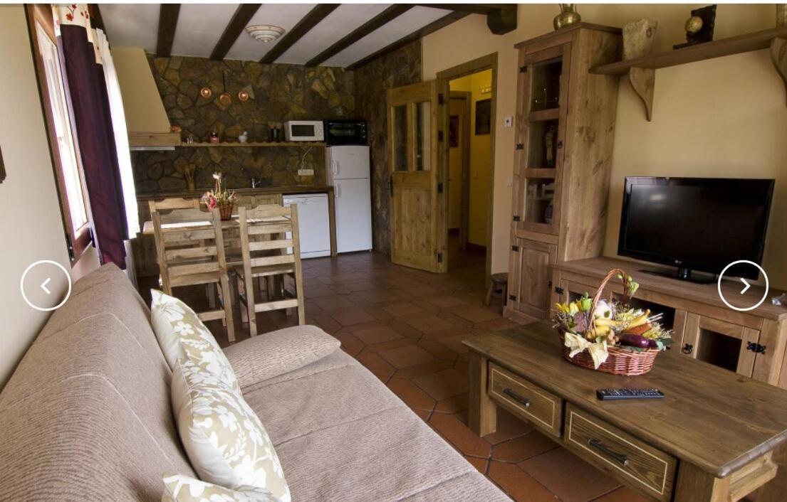 Apartamentos Rurales "La Cabana" Rascafría Esterno foto